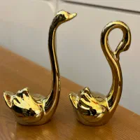 مجسمه تندیس ماکت قو جفتی طلایی کادو ‌دکور کتابخونه