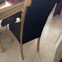 مبلمان کلاسیک همراه با میز ناهارخوری کاملا نو
