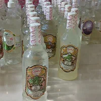 حراج ویژه عرقیات گیاهی به علت تغییر شغل
