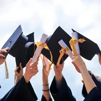به اسانی و غیر حضوری مدرک دیپلم تا دکتری بگیرید