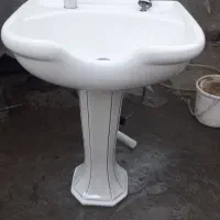 صندلی آرایشگاه زنانه تاشو و یک عدد سر شور