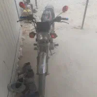 متور ۲۰۰متین