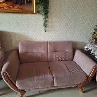یک عدد مبل دونفره کالباسی