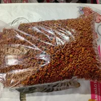 غذای خشک گربه و سگ مونلو