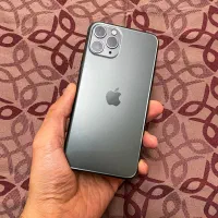 فروش یا معاوضه iphoen 11 pro در حد باتری 95