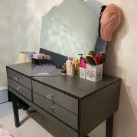 میز آرایش
