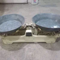 ترازو دوکفه ای