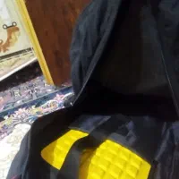 کوله پشتی دانشجوی نونو هست