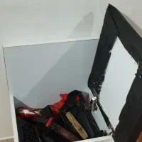 یک عددصندلی چرم ام‌دی اف