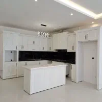 آپارتمان ۱۰۰ متر / دو خواب / واحد رو به خیابان