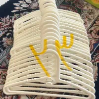 چوب لباسی چوب کار