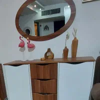 آیینه وکنسول