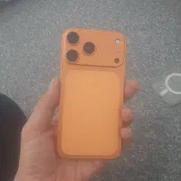 آیفون ایکس آر در قاب آیفون ۱۷