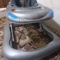 رورویک‌ مارک چیکوجنس محکم وتعدادی کفش بچگانه