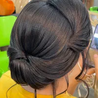 تخفیف ویژه هنرجوهای اموزشگاه بانوی الوند