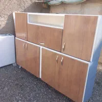 فروشنده و خریدار کابینت فلزی دست دوم