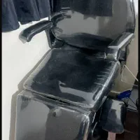 صندلی برقی همراه صندلی اوستاکار و یک صندلی ساده