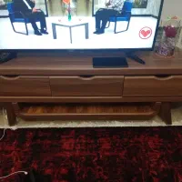 میز تلویزیون در حد نو