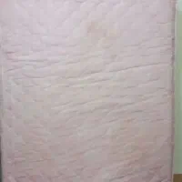 تشک تخت  فنردار دونفره سالم وتمیزدوسال استفاده شده