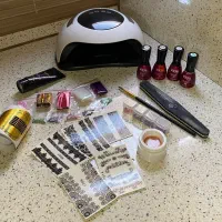 وسایل و ابزار کامل ناخن همراه با یووی نو