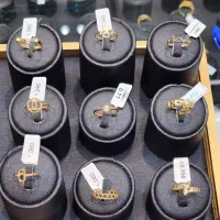 انگشتر مینیمال زیر گرم