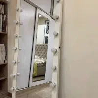 ایینه چراغ دار