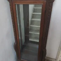ویترین چوبی ایستاده
