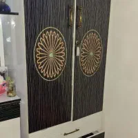 کمد لباسی