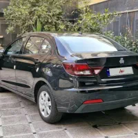 شاهین مشکی سانروف‌دار مدل ۴۰۳