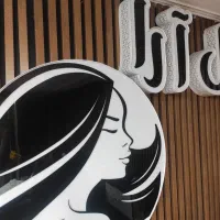 همکاری در سالن آرایشی