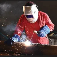 جوشکار سیار خورده کاری هم انجام میشود