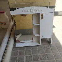 آینه  کابینتی