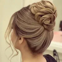 میکاپ شینیون تخفیفی ۴۰۰ ت(محدوده طریقت)8 سال سابقه