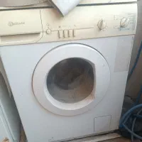لباسشویی باکنشت/ با یک بوفه خوشگل