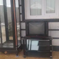 تلویزیون و زیر تلویزیون و بوفه