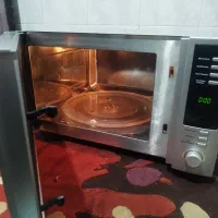 ماکروفر مدیا اصلی سالم و تمیز