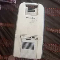 جاروبرقی الکترولوکس