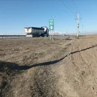 زمین بر اصلی اتوبان تهران به سمت اردبیل