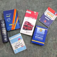 کتاب و دیکشنری زبان انگیسی