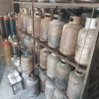 راننده نیسان جهت پخش گاز و اکسیژن
