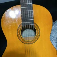 گیتار یاماها c40