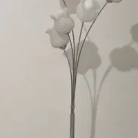 آباژور ایستاده