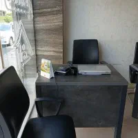 استخدام منشی خانم با روابط عمومی بالا