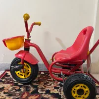 سه‌چرخه دسته‌دار کودک