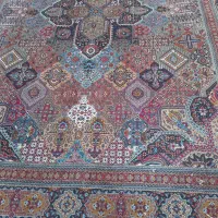 فروش فرش ۳ در ۳ مربع