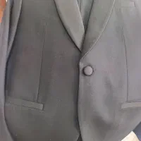 کت شلوار و چند تا لباس مجلسی