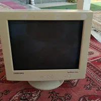 کامپیوتر خراب با کیبورد