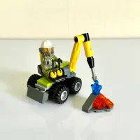 LEGO|اسباب‌‌بازی|شیراز, فرهنگ شهر|دیوار