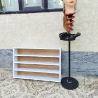 تعدادی وسیله آرایشگری