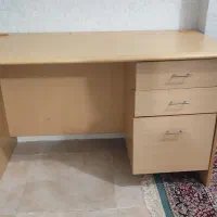 میز تحریز با ۳ کشو
